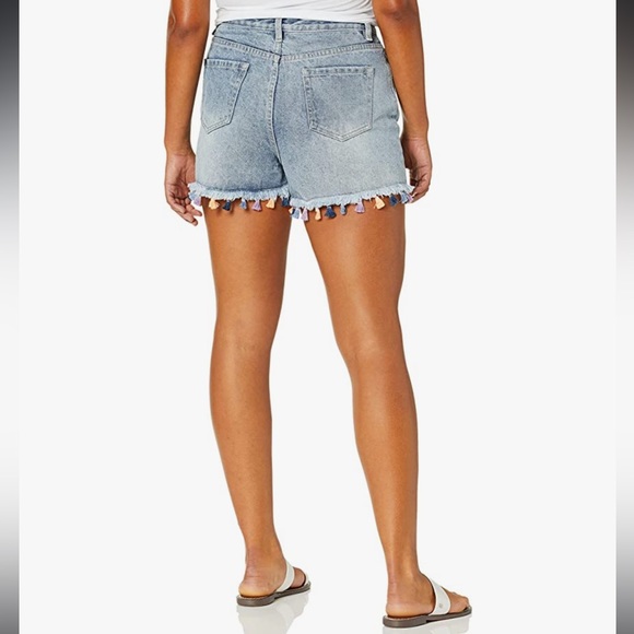 NWT MPID Fiesta Tassel Denim Jean Shorts in Washed Blue - Picture 2 of 7